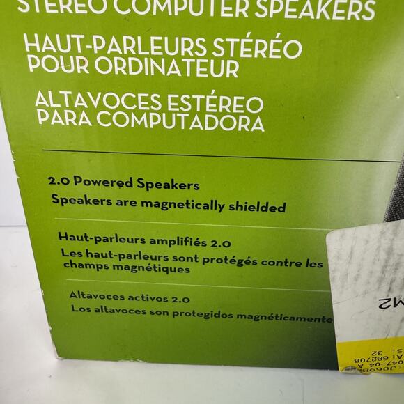 Insignia Powered Wired NS-PCS20 Set of 2 Black Computer Speakers - Picture 7 of 9
